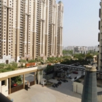 Amrapali Golf homes