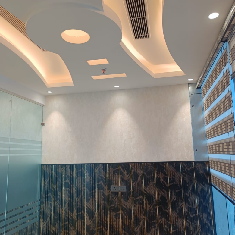 516 sqft Wave One office space Noida sector 18