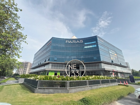 Paras One33 215 sq-ft Super Area 1st Floor Shop