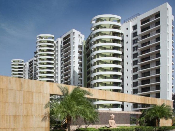 Eldeco Amantran 1420 sq ft Super Area – Semi-Furnished 2 BHK + Study for Sale in Eldeco Amantran, Sector 119, Noida